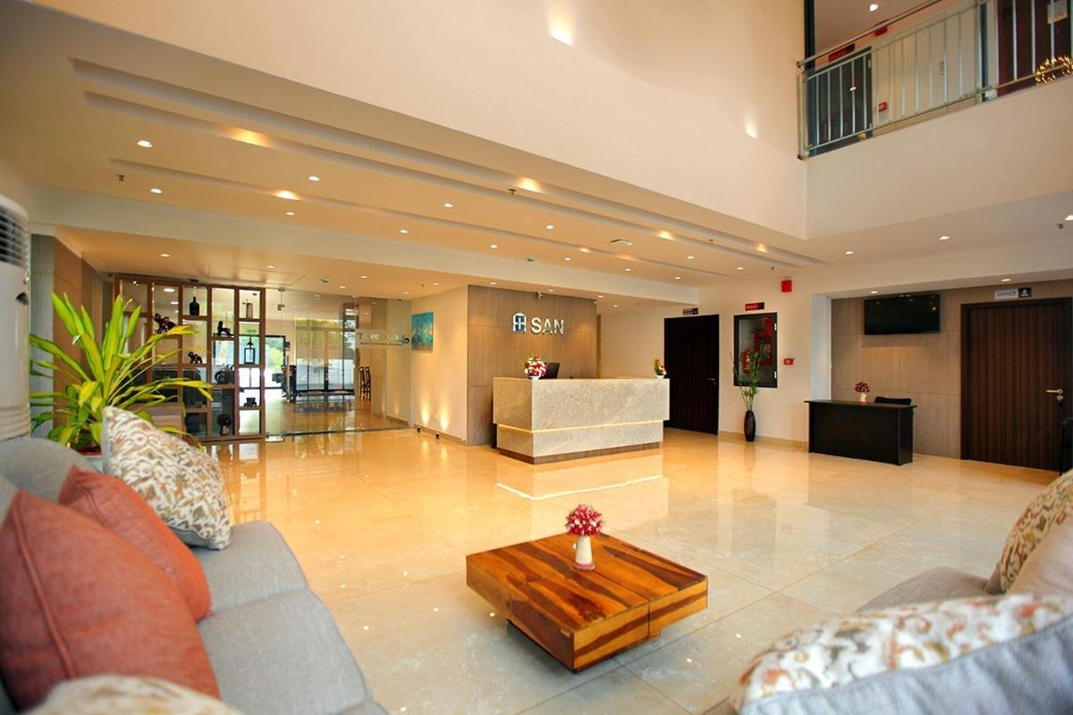 Hotel San Kollam Dış mekan fotoğraf
