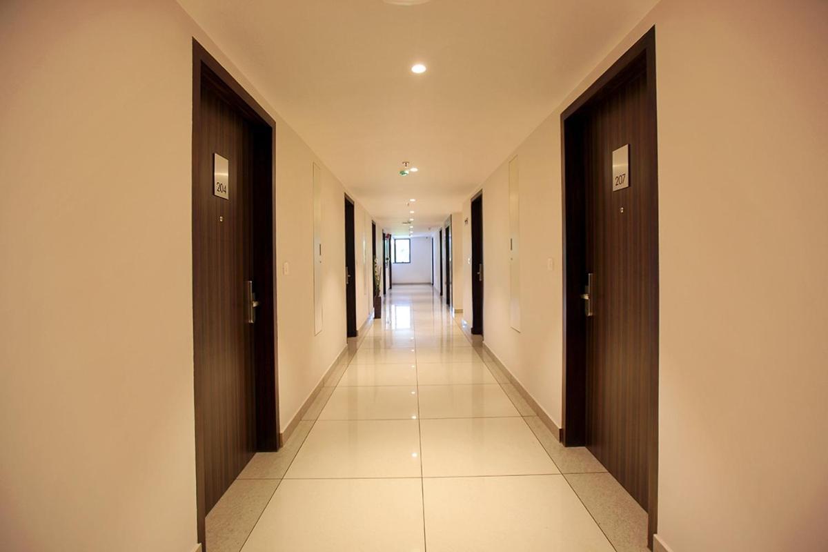 Hotel San Kollam Dış mekan fotoğraf